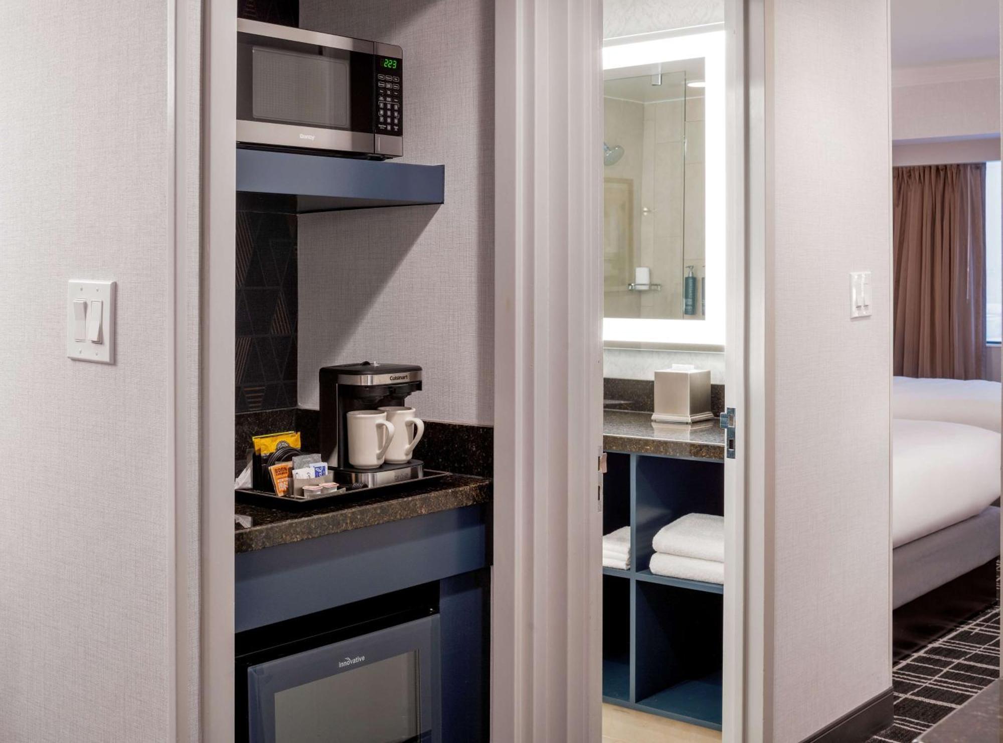 Doubletree Suites By Hilton Salt Lake City Exterior foto